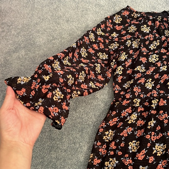 Free People Springy Black Floral Tunic Mini Dress size 2 - Picture 7 of 8